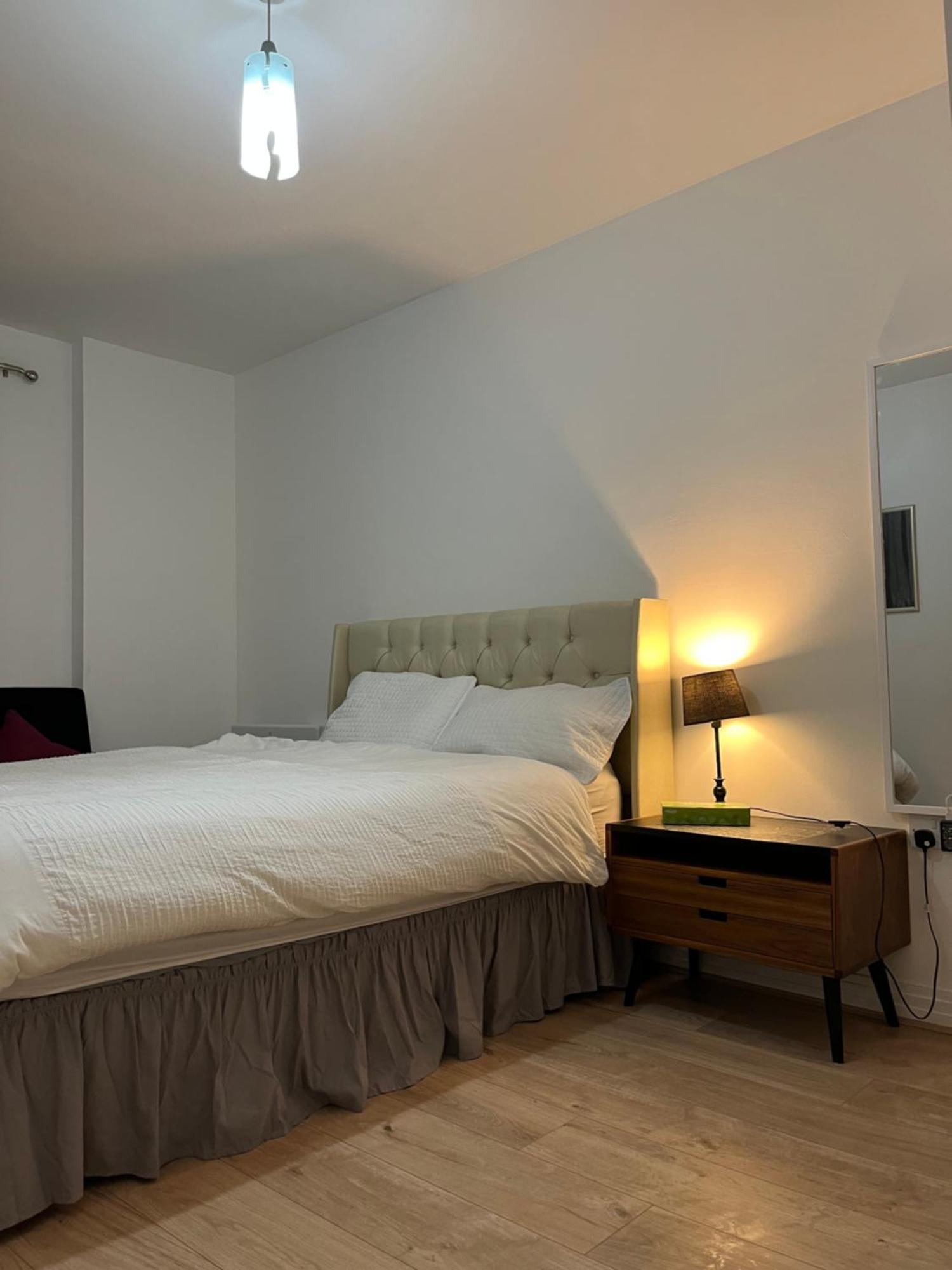 North Acton Flat Lejlighed London Eksteriør billede